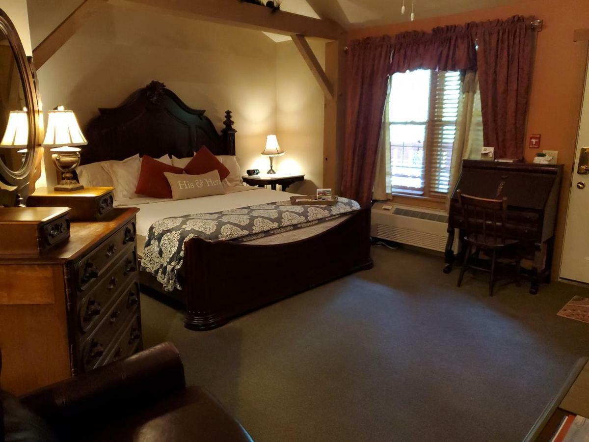 The Barn Inn Bed And Breakfast Millersburg Exterior photo